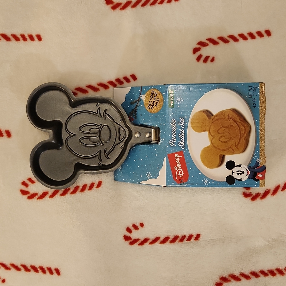 Mickey Mouse pancake maker.